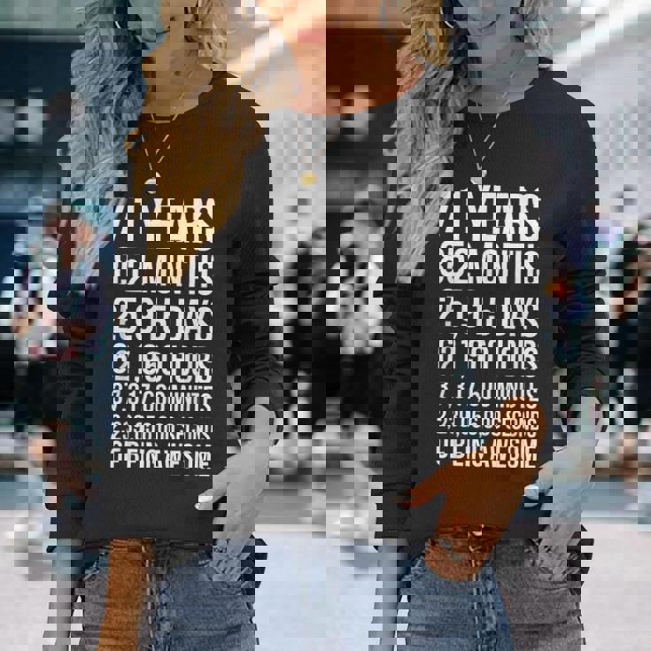 素晴らしい71歳の誕生日ギフト 面白い71歳の誕生日 長袖Tシャツ 彼女への贈り物