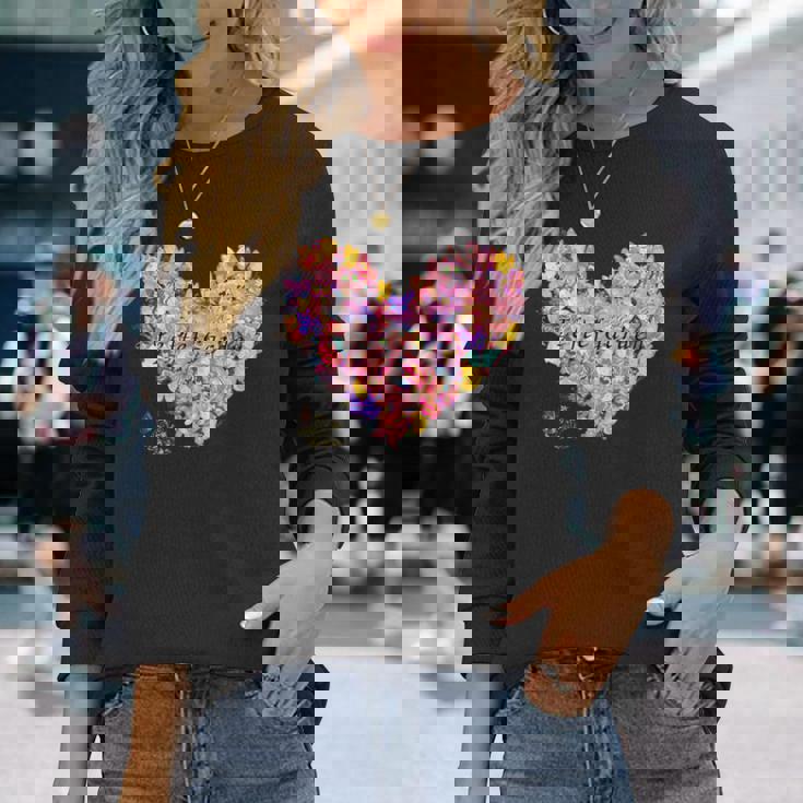 蝶 ハート かわいい 庭 長袖Tシャツ 彼女への贈り物