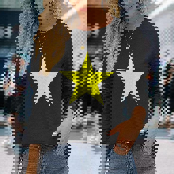 複数の色にイエロースター。 長袖Tシャツ 彼女への贈り物