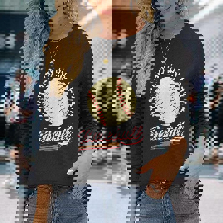 野球選手が大好きな少年 男の子向けギフト 長袖Tシャツ 彼女への贈り物