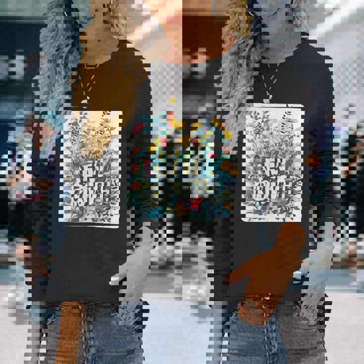 開花した外観のためのかなり新しい成長スタイル 長袖Tシャツ 彼女への贈り物