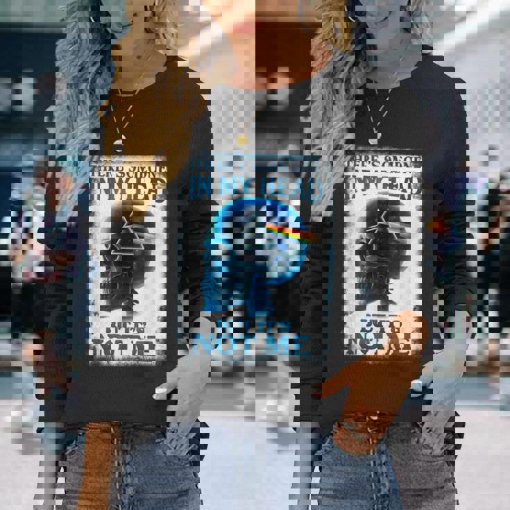 頭の中に誰かがいるけどスケルトンって言ってるのは私じゃない 長袖Tシャツ 彼女への贈り物