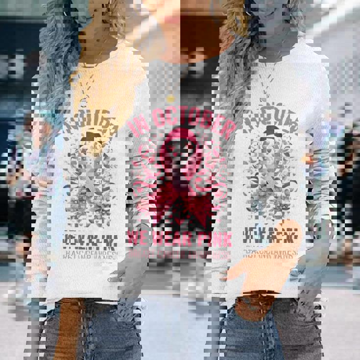 10月にはピンクリボンデザインの乳がんウォークを着用 長袖Tシャツ 彼女への贈り物