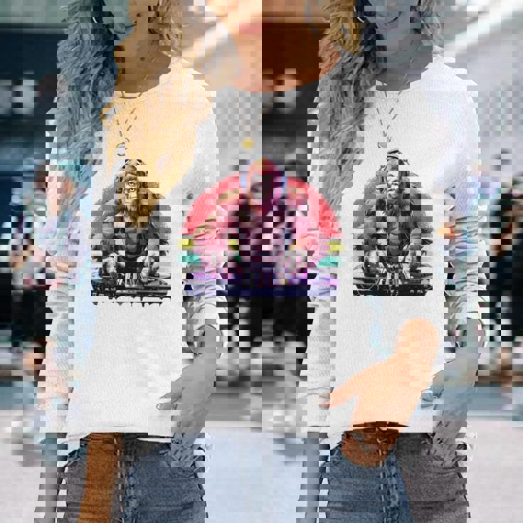 Bassquatch 音楽愛好家のためのサスカッチdjデザイン 長袖tシャツ 長袖Tシャツ 彼女への贈り物