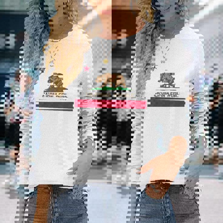 California Republic ノベルティ カリフォルニアベア カリフォルニアフラッグ 長袖Tシャツ 彼女への贈り物