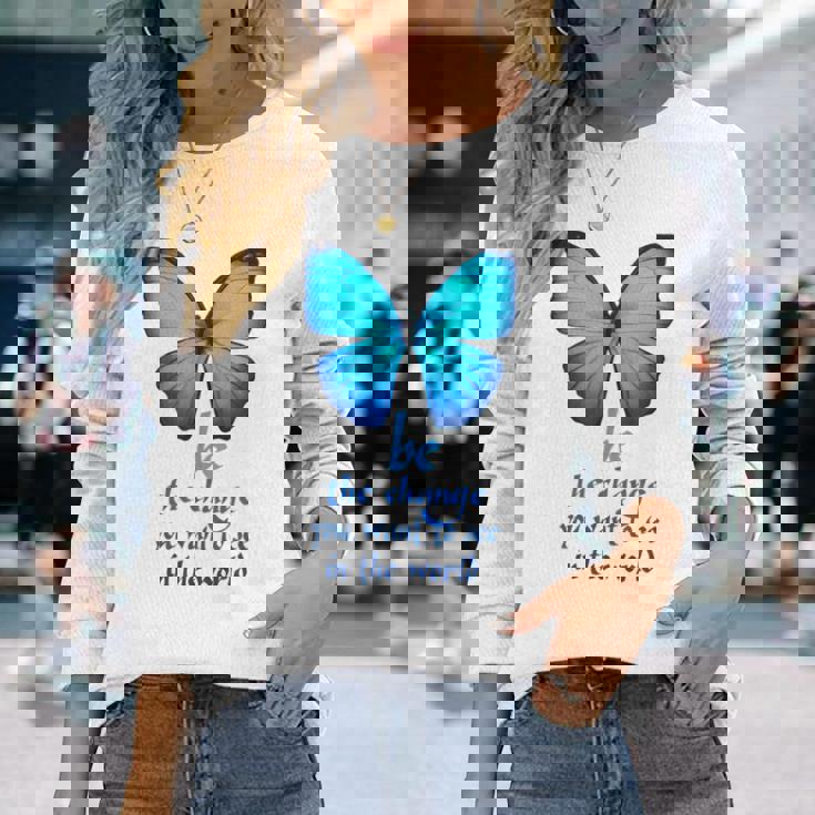 Be The Change 蝶 長袖Tシャツ 彼女への贈り物