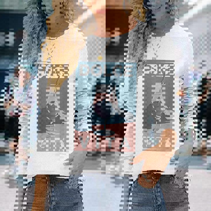 Dolceita Aesthetic Painting Italia Mountains Hikingpritz 長袖Tシャツ 彼女への贈り物