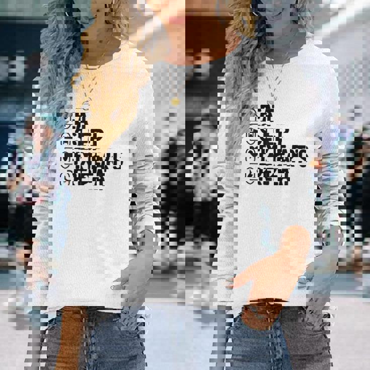 Eatleep Fix Heartsリピート心臓専門医心臓病学 長袖Tシャツ 彼女への贈り物