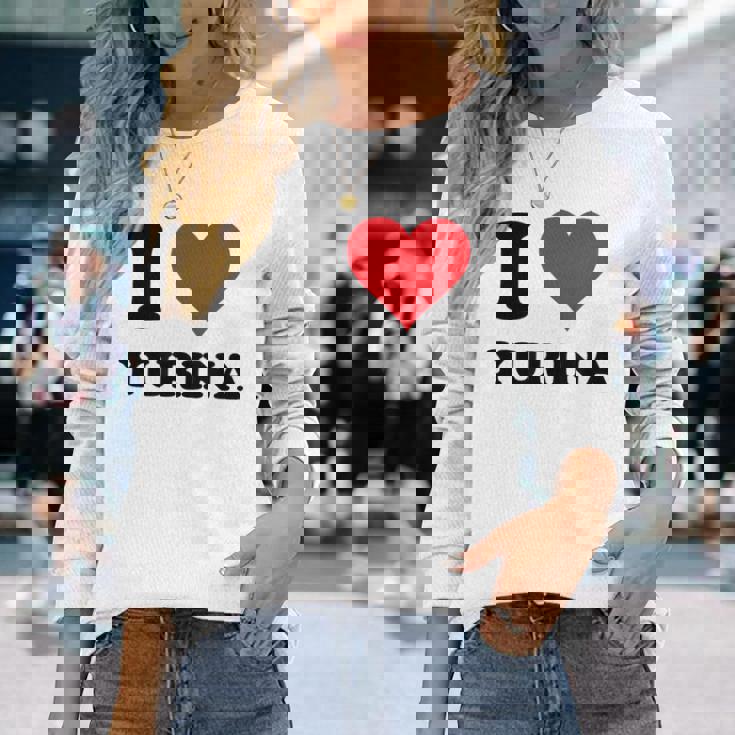 I Heart Yurina ファーストネーム I Love パーソナライズ 長袖Tシャツ 彼女への贈り物