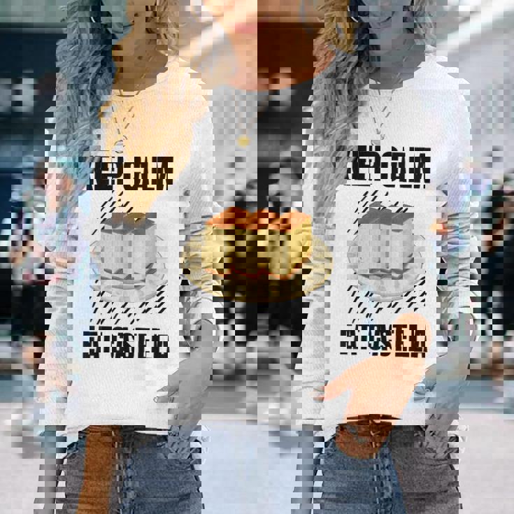 Keep Calm Eat Castella ヴィンテージ グランジ カステラ ケーキ好き 長袖Tシャツ 彼女への贈り物