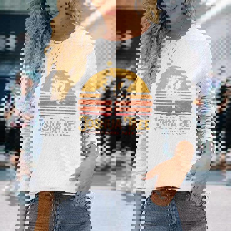 Vintage Joshua Tree National Park Retro 長袖Tシャツ 彼女への贈り物