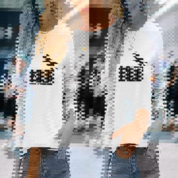 【バックプリント・背中側】Kawa カーワ《ブラック 黒》コツメカワウソ スポーツ ブランド パロディ 面白い かわいい 長袖Tシャツ 彼女への贈り物