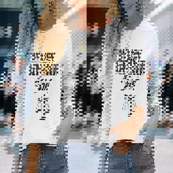 これは私のラッキーバー試験シャツ面白いラッキーバー試験 長袖Tシャツ 彼女への贈り物