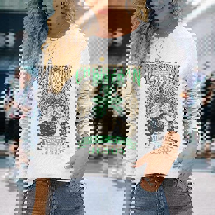 キリスト教バイカーライドウィズジーザスオートバイバックプリントデザイン 長袖Tシャツ 彼女への贈り物