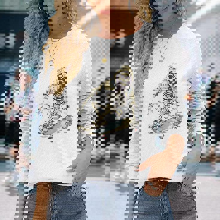 スケートボード スケルトン スケーター スケートボーダー スケートボード 長袖Tシャツ 彼女への贈り物