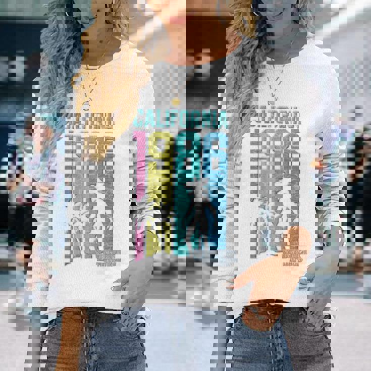 ストレンジャー・シングス デモゴルゴン カリフォルニア 1986年 ファン記念品 長袖tシャツ 長袖Tシャツ 彼女への贈り物