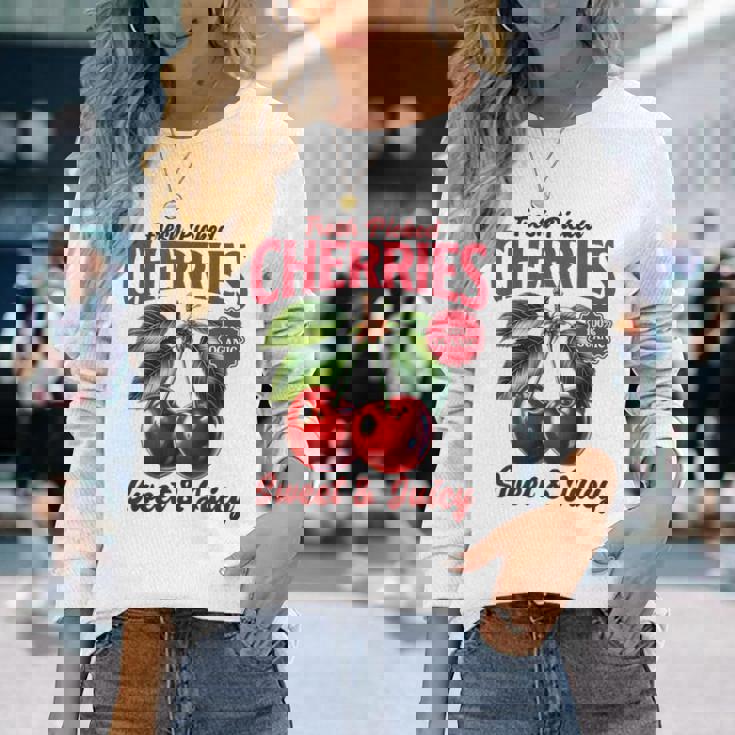 チェリーファーマーズマーケット フレッシュピックチェリー チェリー好き 長袖Tシャツ 彼女への贈り物