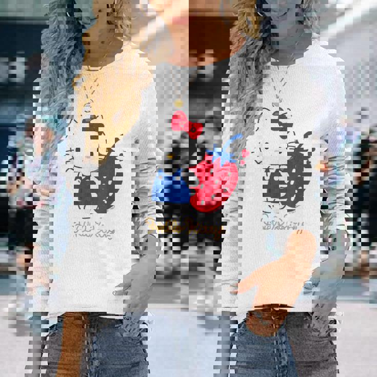 ハローキティ いちご ライトカラー 長袖Tシャツ 彼女への贈り物