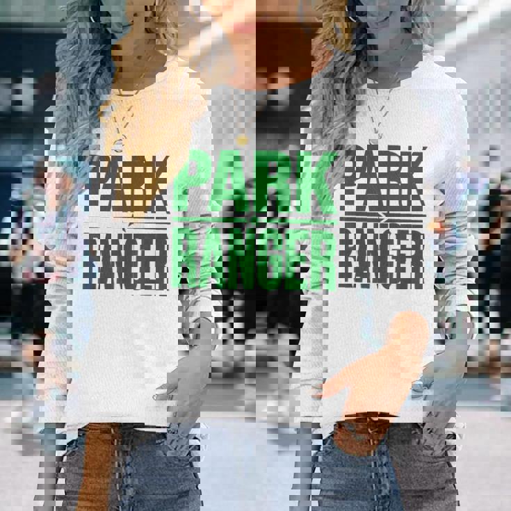 パークレンジャーパークランドワイルドライフフォレスト法執行機関 長袖Tシャツ 彼女への贈り物