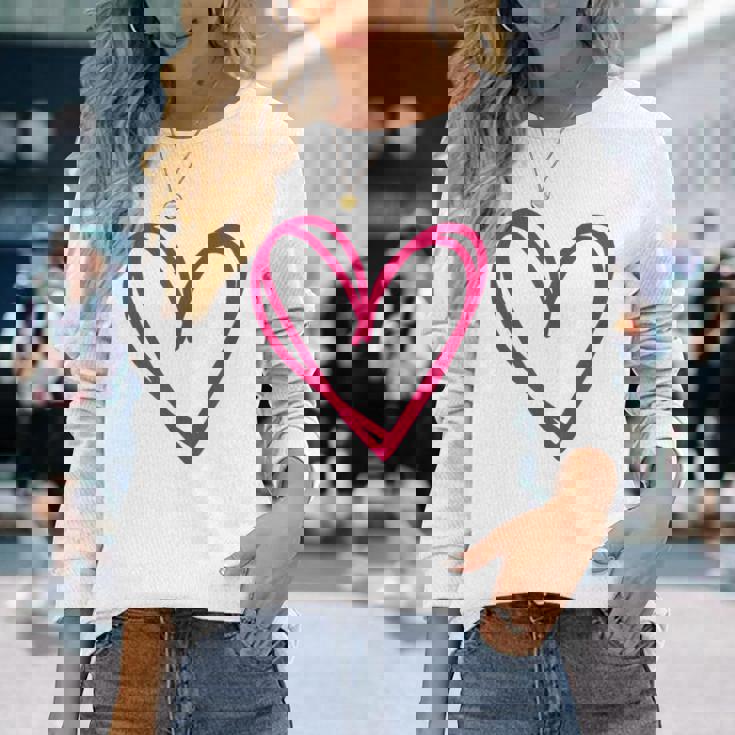 ホットピンクハート 長袖Tシャツ 彼女への贈り物