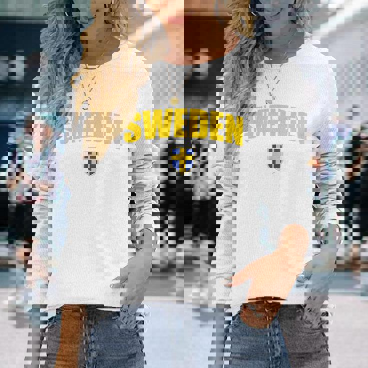 ヴィンテージ スウェーデン国旗 スウェーデン お土産 レトロ スウェーデン プライド 長袖Tシャツ 彼女への贈り物