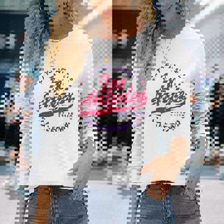 ヴィンテージ ロサンゼルス エンゼルス カリフォルニア レッドテキスト 長袖Tシャツ 彼女への贈り物