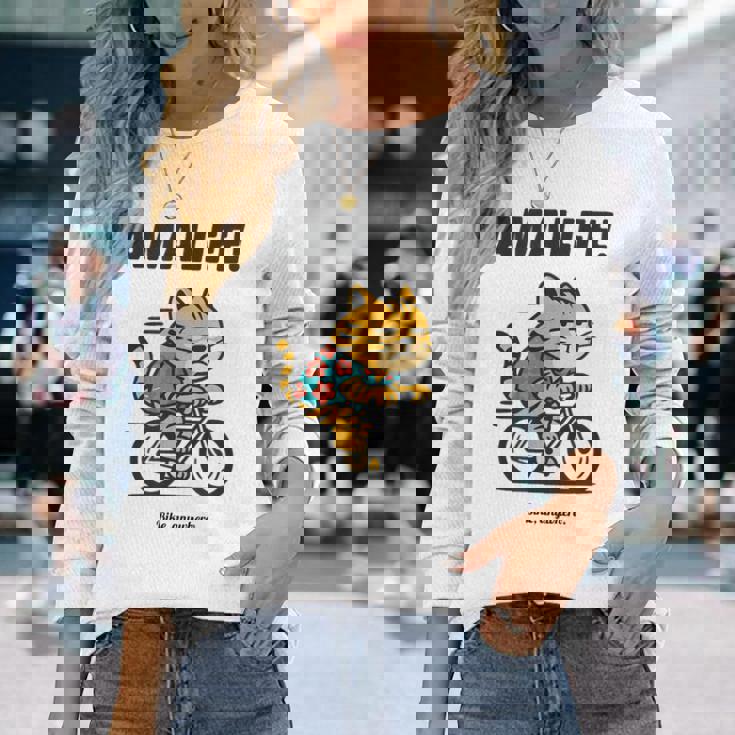 尼崎を走るチャリ猫 長袖Tシャツ 彼女への贈り物