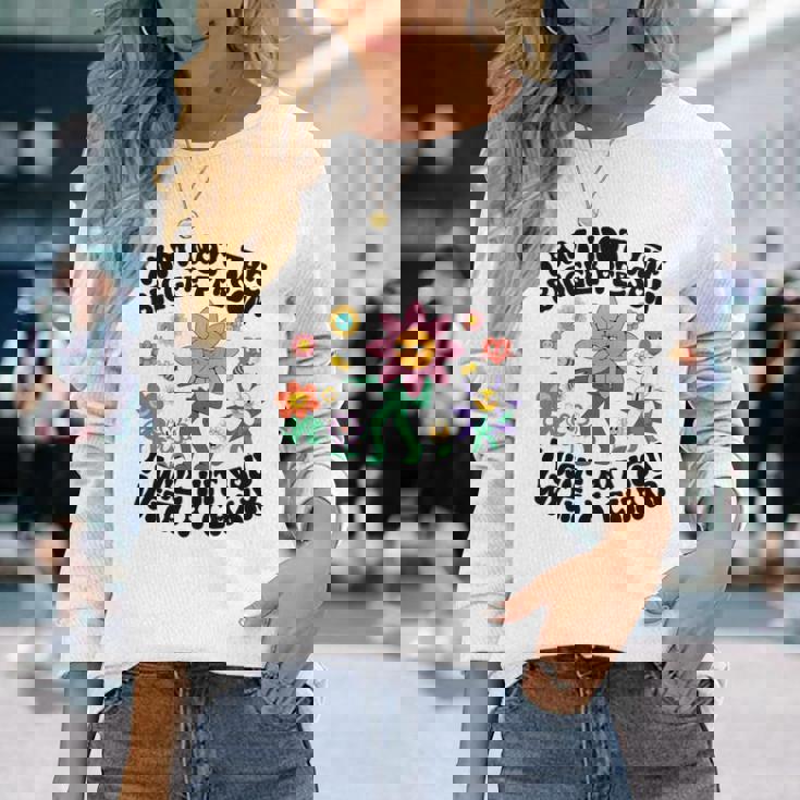 私は大柄な人間じゃないよ椅子で殴るぞおかしい 長袖tシャツ 長袖Tシャツ 彼女への贈り物