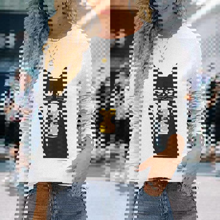 面白い黒猫はビールが大好きおもしろいビール好き 長袖Tシャツ 彼女への贈り物
