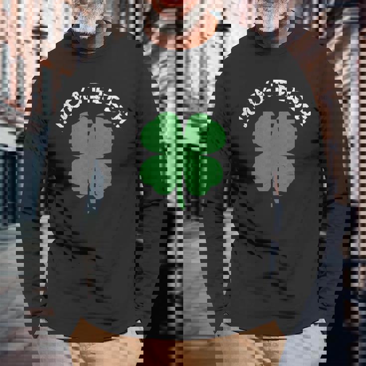 100アイルランド、グリーンシャムロック、アイルランドの遺産、聖パトリックの日 長袖Tシャツ 高齢者への贈り物