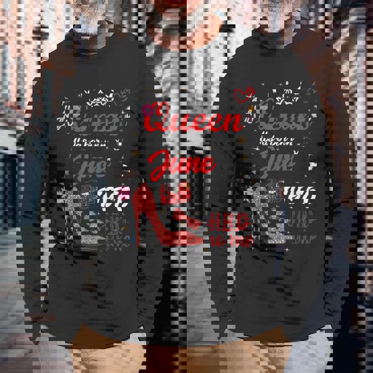 1976年6月 誕生日 この女王は1976年6月に生まれました 長袖Tシャツ 高齢者への贈り物