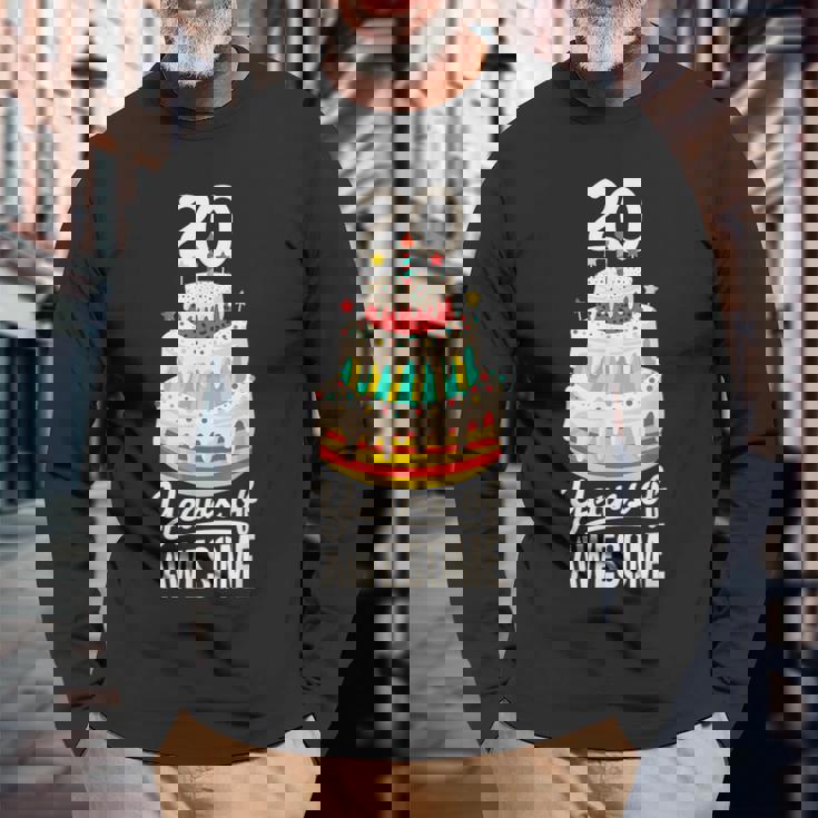 20 Years Of Awesome 20歳の誕生日ケーキ 大人用 長袖Tシャツ 高齢者への贈り物