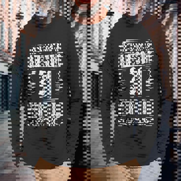 31歳の誕生日プレゼントに31年かかった 長袖Tシャツ 高齢者への贈り物