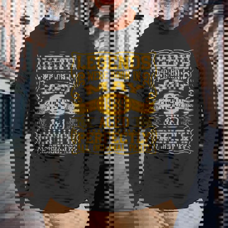 66歳の誕生日伝説は1959年5月に誕生しました。 長袖Tシャツ 高齢者への贈り物