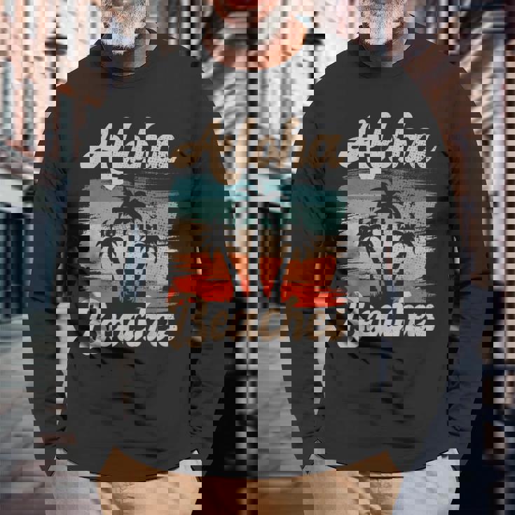 Aloha Beaches ハワイ サーフィン ストランドパーティー バケーション サーファー 長袖Tシャツ 高齢者への贈り物