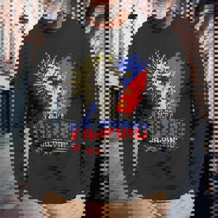 I Am Not A Filipino For Nothing ファイトサポーター サラ・ドゥテルテ 長袖Tシャツ 高齢者への贈り物