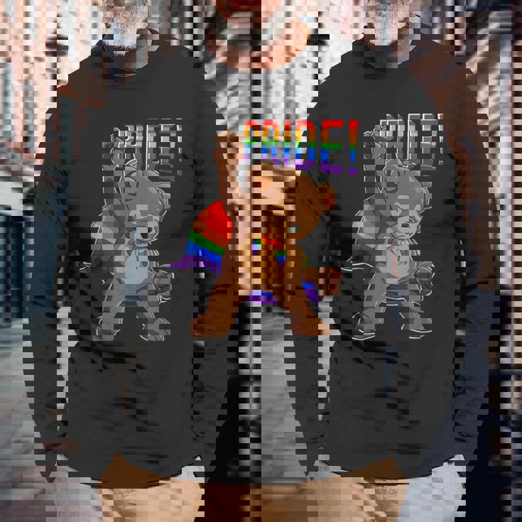 Bear I Lgbtq Flag I レインボー フラッグ I Gay Pride 長袖Tシャツ 高齢者への贈り物