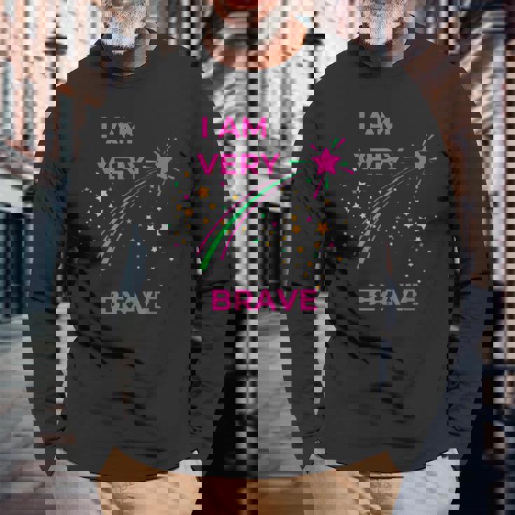 Bravery Presenthootingtar I Am Brave 長袖Tシャツ 高齢者への贈り物