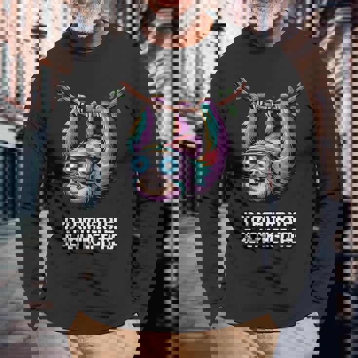 I'd Rather Be Playing Tag 長袖Tシャツ 高齢者への贈り物