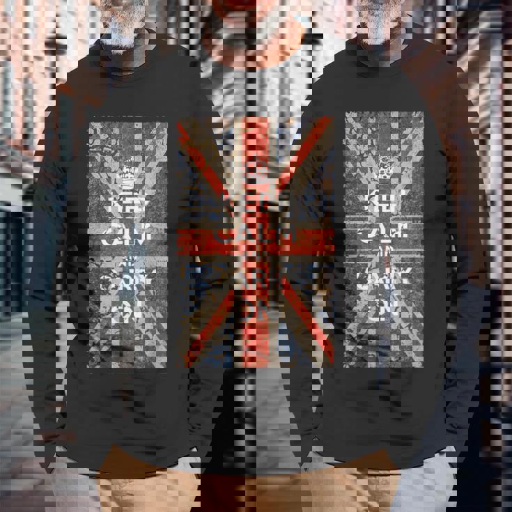 Keep Calm And Carry On Uk Flag 長袖Tシャツ 高齢者への贈り物