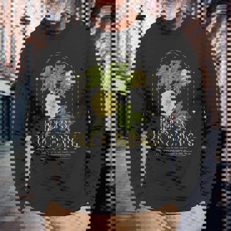 Keep On Blooming花のプリント付き 長袖Tシャツ 高齢者への贈り物