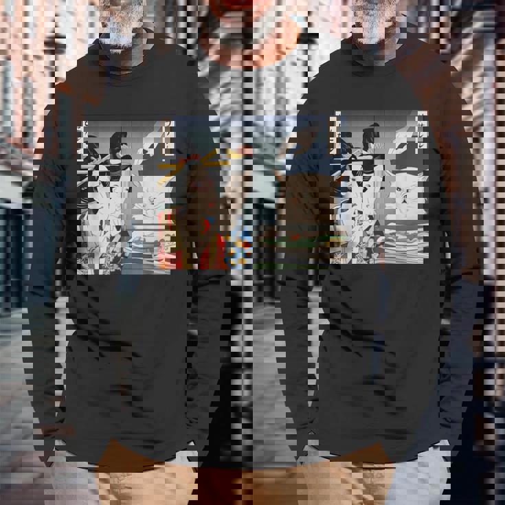 Lady Yelling At Cat Meme 長袖Tシャツ 高齢者への贈り物