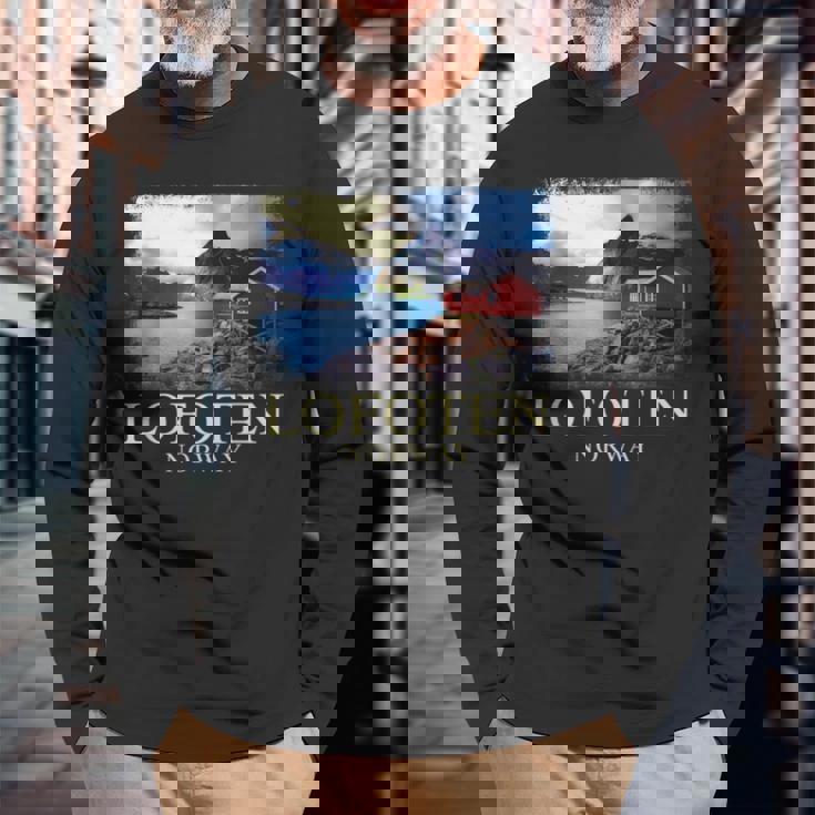 Lofoten ノルウェー キャビン ノルディック フィヨルド ベルゲン オーロラ 長袖Tシャツ 高齢者への贈り物