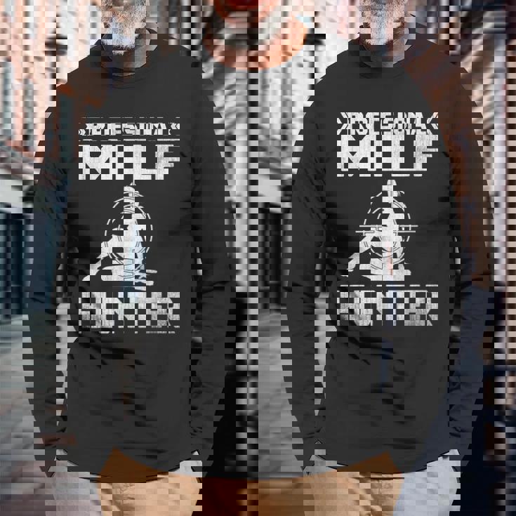 Milf Hunter シングルホットダディ アダルトジョーク 長袖Tシャツ 高齢者への贈り物