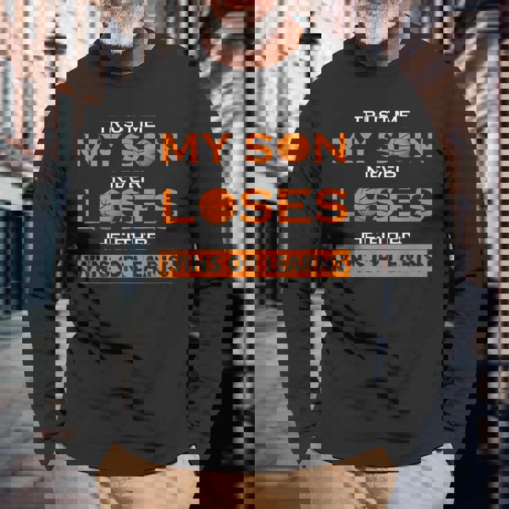 Papà Di Pallacanestro Mio Figlio Non Perde Mai Maglietta a maniche lunghe Regalos para ancianos