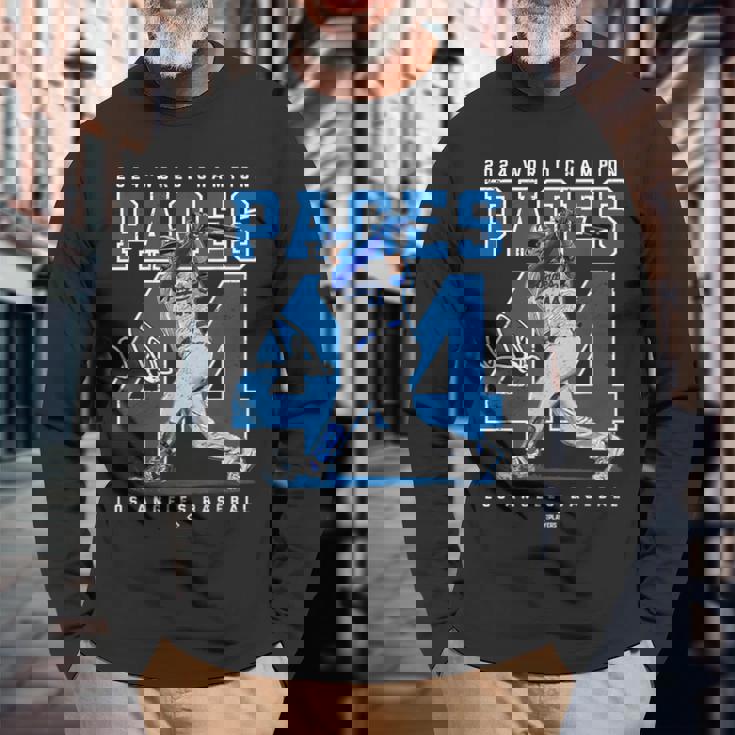 Player Number 2024 World Champion Andy Pages Mlbpa 長袖Tシャツ 高齢者への贈り物