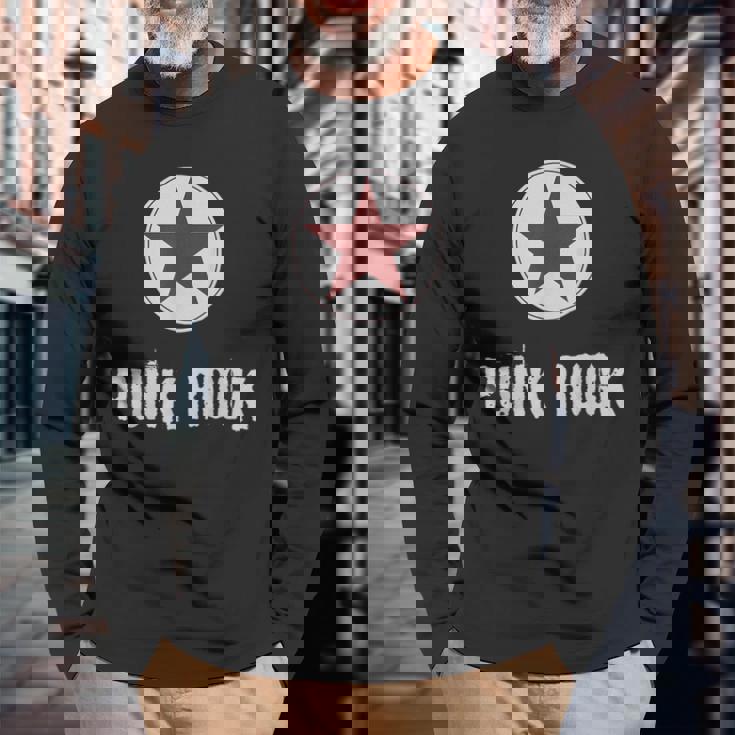 Punk Rock パンクロックスターのプレゼントでパンクロックミュージシャンのデザイン 長袖Tシャツ 高齢者への贈り物