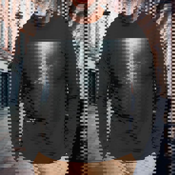 Silent Awakening 長袖Tシャツ 高齢者への贈り物