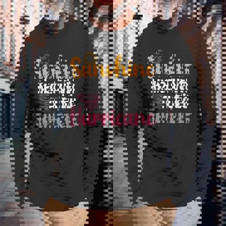 Sunshine Mix With A Little Hurricane 面白い皮肉な引用 長袖Tシャツ 高齢者への贈り物