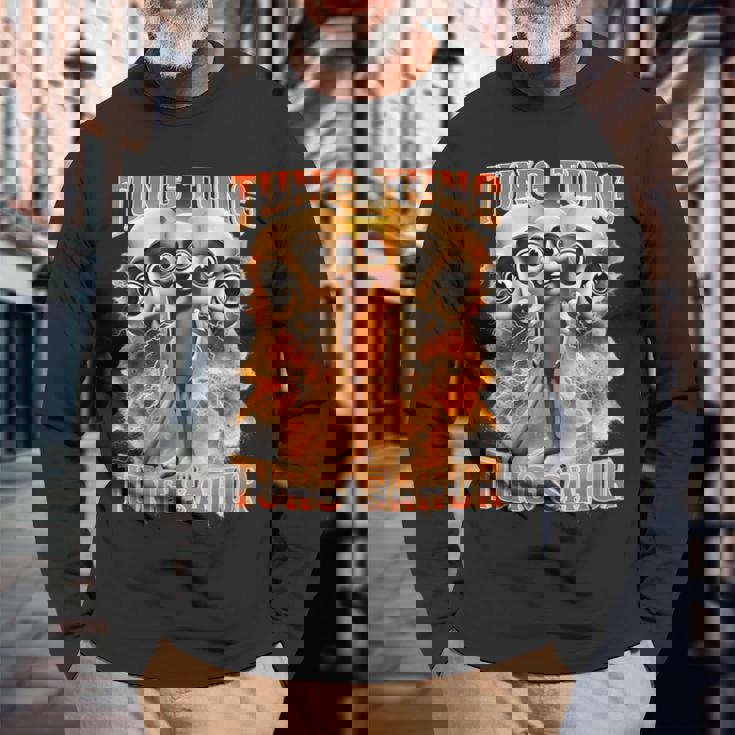 Tung Tung Tungahur イタリアのブレインロット、面白い野球バット 長袖Tシャツ 高齢者への贈り物